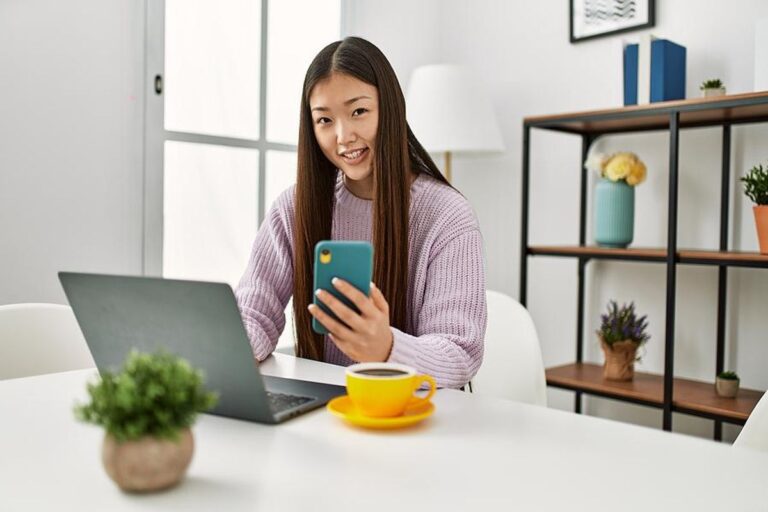 6 Things Recruiters Want To See On Your LinkedIn Profile