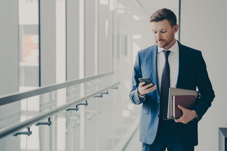 What To Say When An Interviewer Calls You At A Bad Time