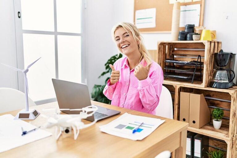 5 Ways To Be A Happier, More Confident YOU