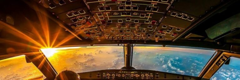5 Pros and Cons of Becoming a Pilot