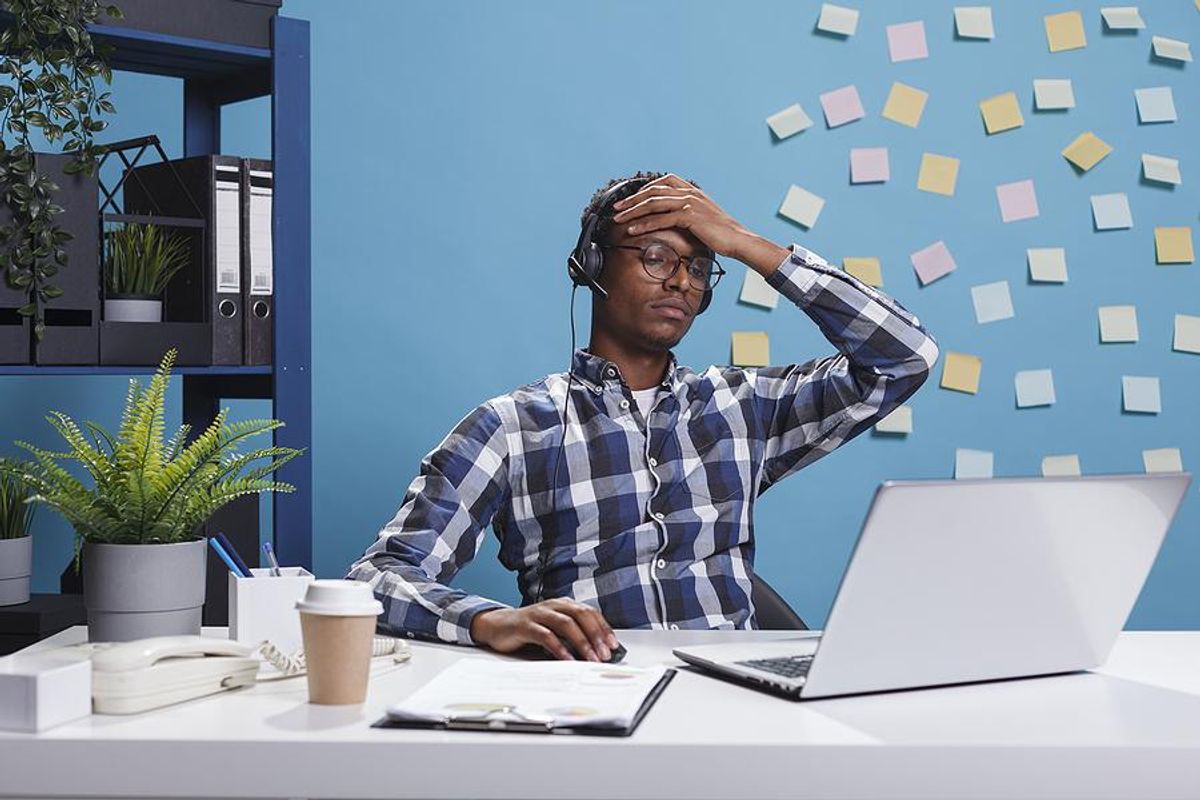 Pulling The Tigerâs Teeth: How To Deal With Angry Customers