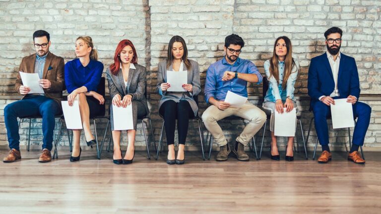9 Ways To Stand Out In A Group Interview