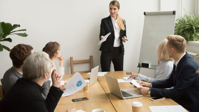 All Successful Leaders MUST Have These 10 Characteristics