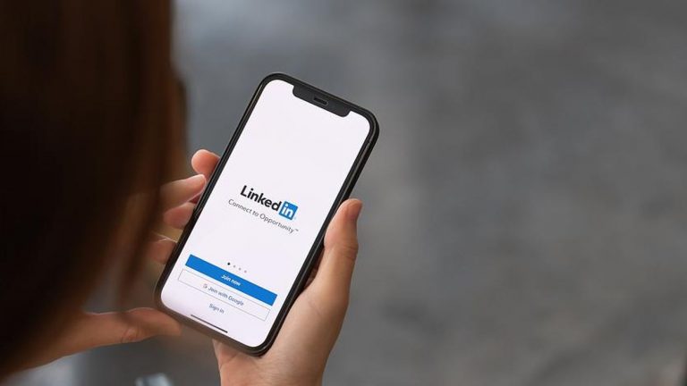 3 Things Recruiters Don’t Tell You About LinkedIn