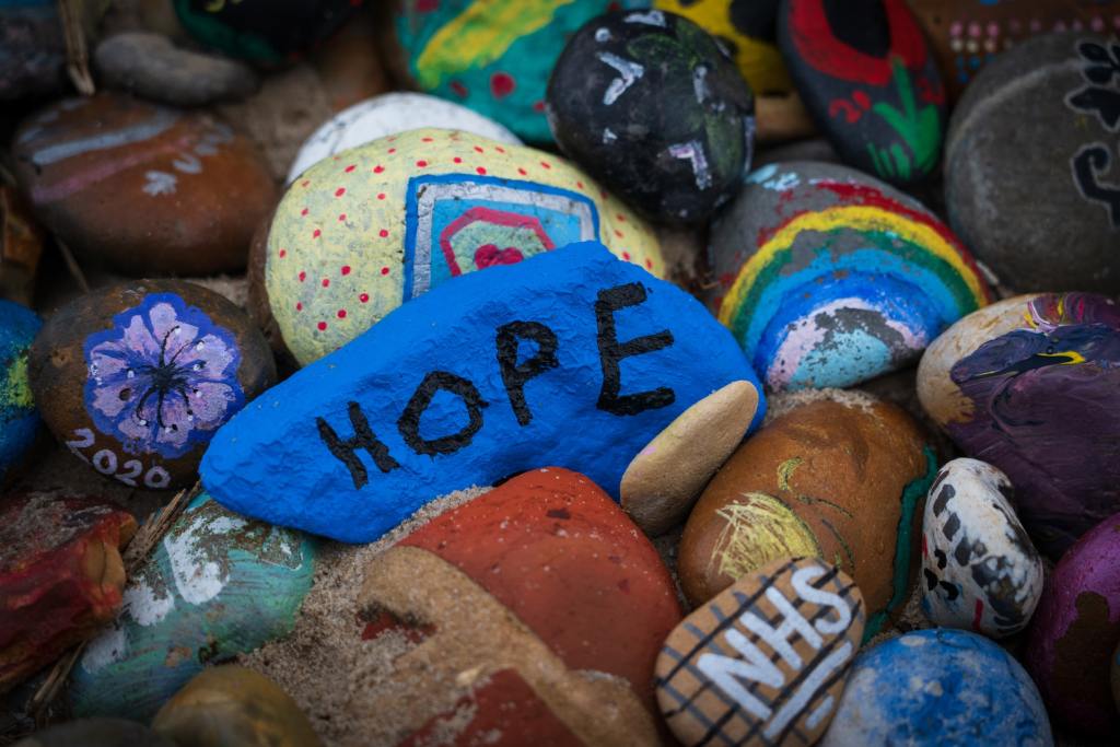 4 Reasons to Hold Fast Hope for a Favorable Job Search