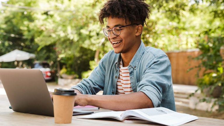 4 Easy Steps To Speed Up Your Job Search