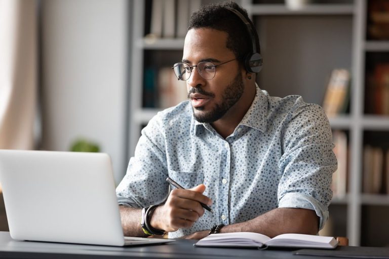 How To Take Advantage Of Online Career Skills Courses