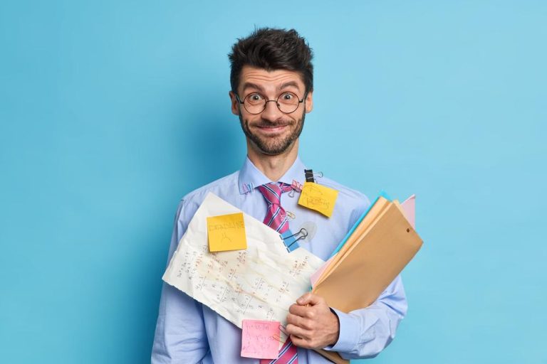 Tips for Teachers Transitioning From the Classroom to the Office