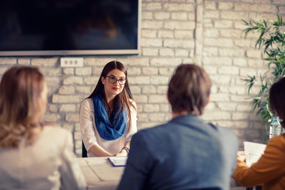 Job candidate uses tips for introverts during an interview