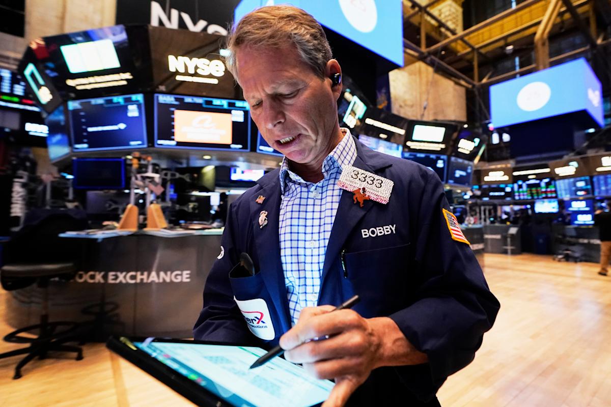 Stock market today: Dow drops 950 points, S&P 500, Nasdaq