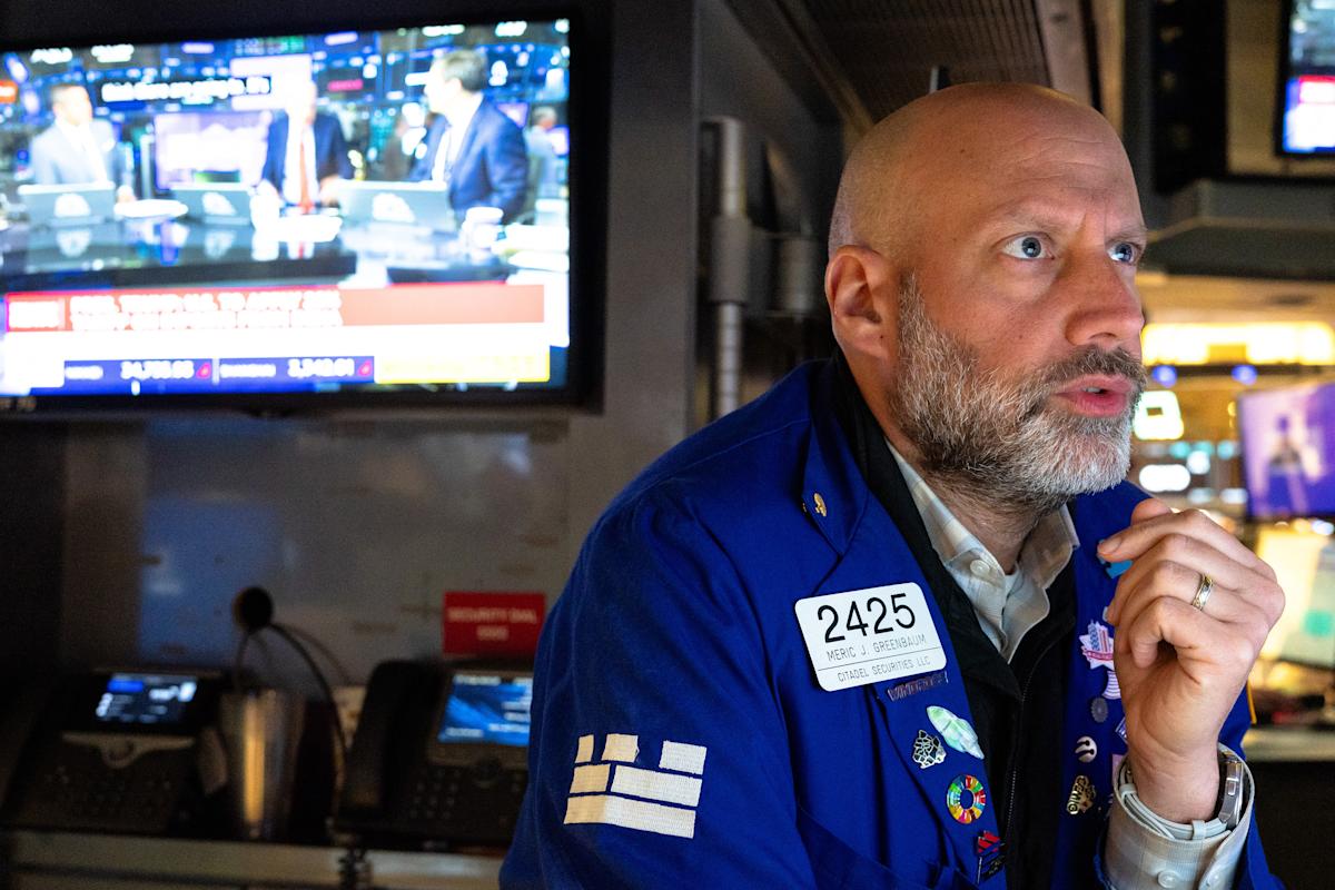 Stock market today: Dow plunges 2,200 points, Nasdaq enters bear