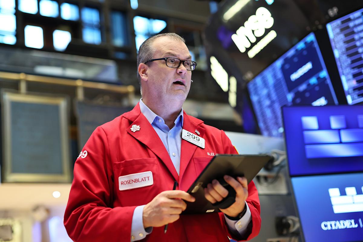 Stock market today: Dow, S&P 500, Nasdaq end volatile week